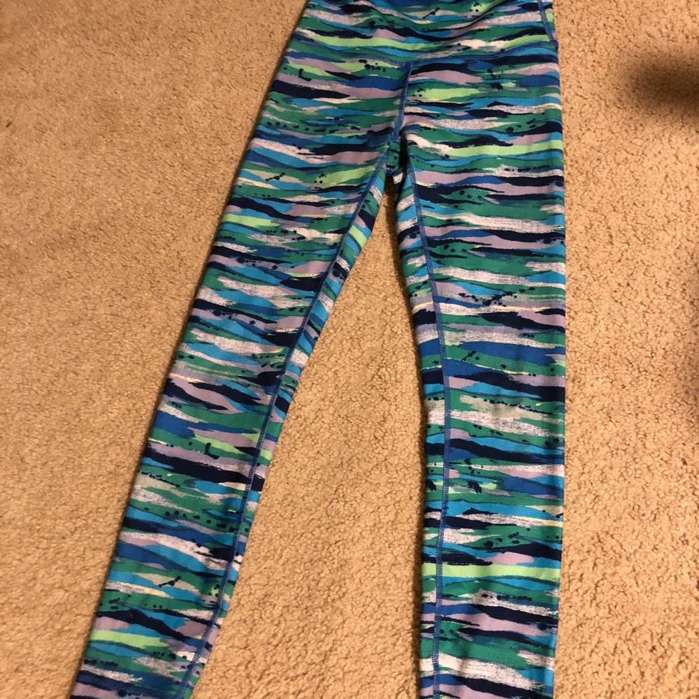 Lulu high waisted leggings size 4
